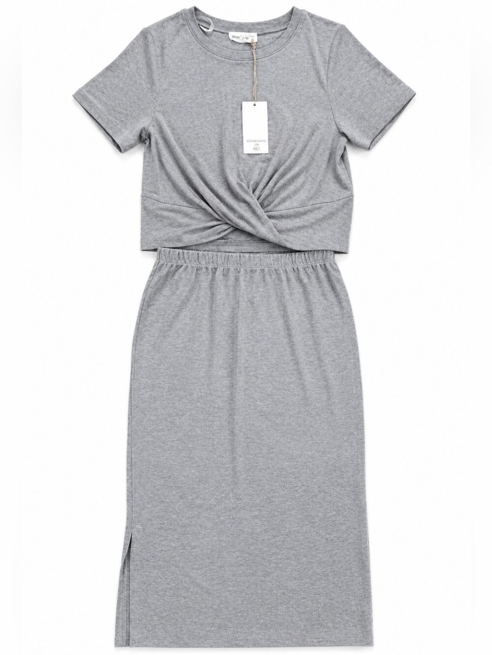 NWT Women’s Gray Ribbed Two Piece Set Medium Twist Front Top Maxi Skirt